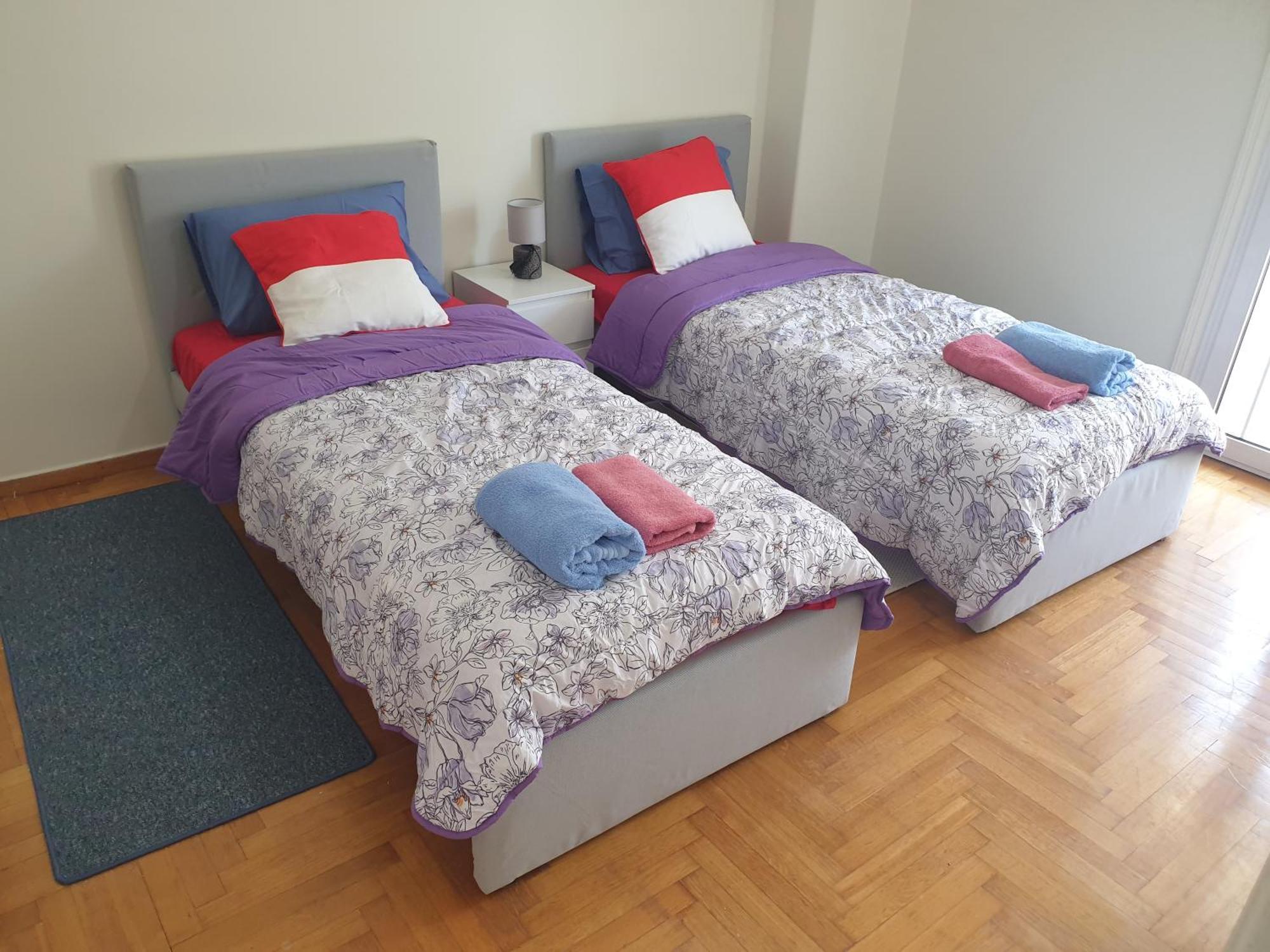 Apartment Lavender-ryan Spacious For Live And Work In Heart Of